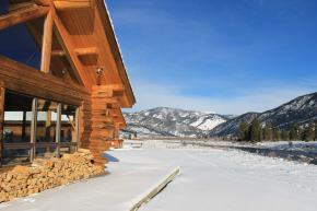 Big Sky Montana Cabin